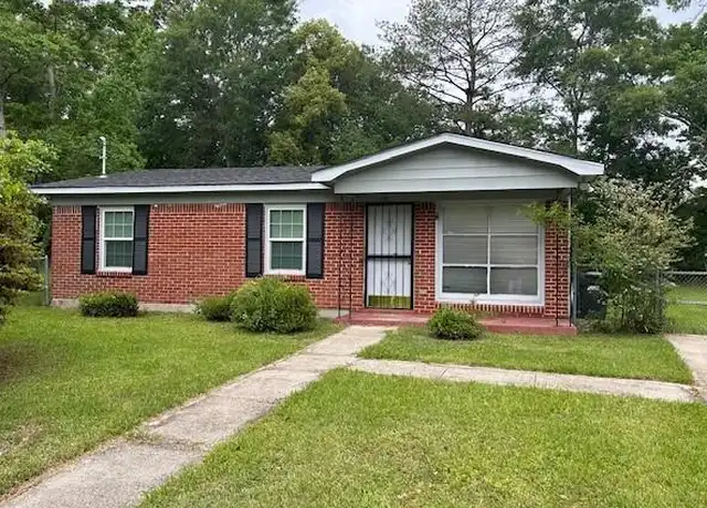 Property at 306 Grant Cir, Mobile, AL, 36610, 3 beds, 1 bath, [object Object]