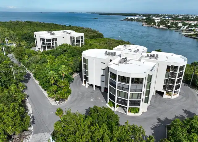 Property at 7401 Gulf of Mexico Blvd Unit 4, Marathon, FL, 33050, 3 beds, 2 baths, [object Object]
