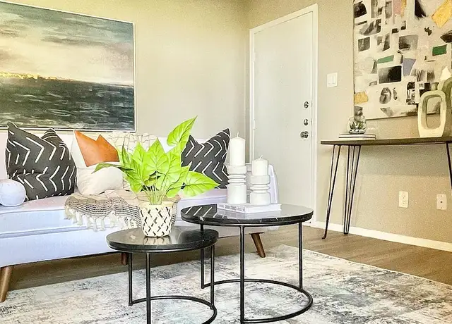 Photo of 10507 Mellow Mdws, Austin, TX 78750