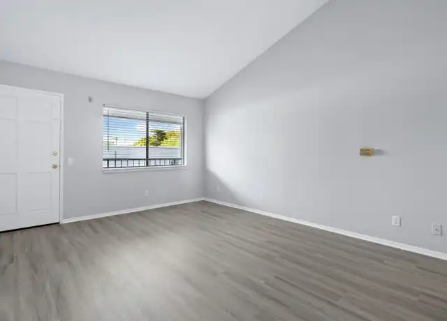 Property at Roswell Avenue (905) - 1026 Roswell Ave, Long Beach, CA, 90804, 2 beds, 2 baths, [object Object]