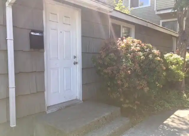 Property at 1425 19th Ave Unit 2, Seattle, WA, 98122, 1 bed, 1 bath, [object Object]