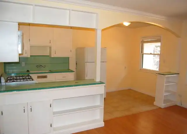 Property at 2408 P St Unit 2, Sacramento, CA, 95816, 1 bed, 1 bath, [object Object]