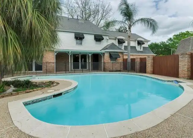 Property at 15715 Fleetwood Oaks Dr, Houston, TX, 77079, 4 beds, 3.5 baths, [object Object]