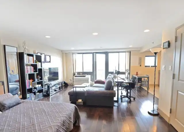 Property at 203 E 121st St Unit 202, New York, NY, 10035, 0 beds, 1 bath, [object Object]