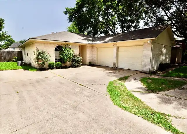 Property at 19006 Twigsworth Ln, Humble, TX, 77346, 3 beds, 2 baths, [object Object]