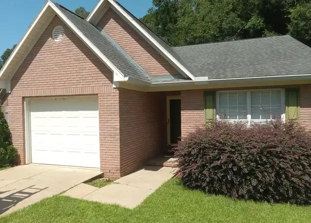 Property at 1312 Baywood Rd, Dothan, AL, 36305, 3 beds, 2 baths, [object Object]