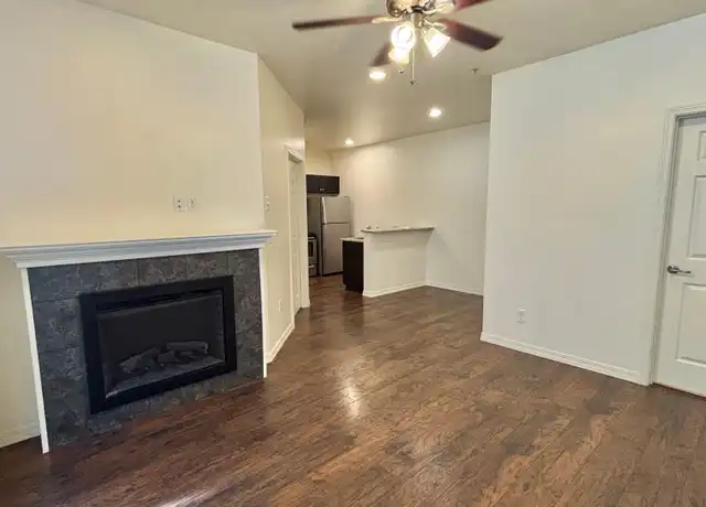Property at 4720 NE Glisan St, Portland, OR, 97213, 1 bed, 1 bath, [object Object]