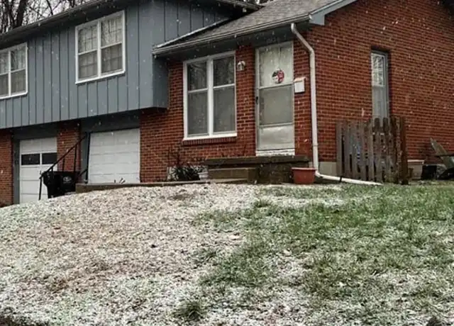 Property at 1013 E Stone St Unit D, Independence, MO, 64050, 2 beds, 1 bath, [object Object]