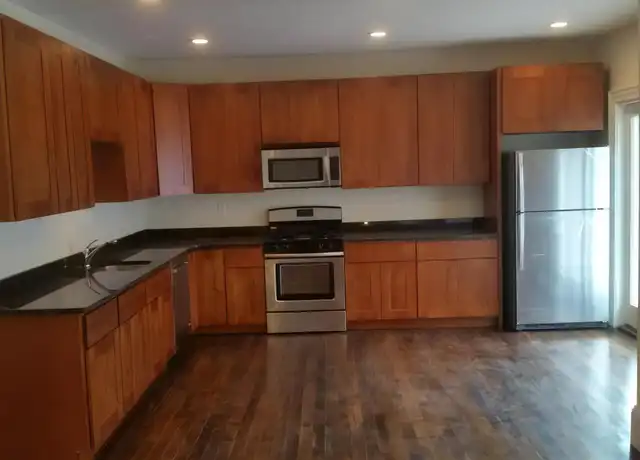 Property at 29 Commonwealth Ter Unit 2, Boston, MA, 02135, 4 beds, 2 baths, [object Object]