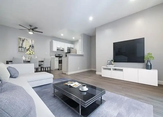 Photo of 2011 Arden Ave, Highland, CA 92346