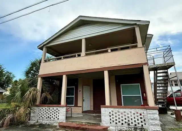 Property at 610 14th St N Unit 1, St. Petersburg, FL, 33705, 0 beds, 1 bath, [object Object]