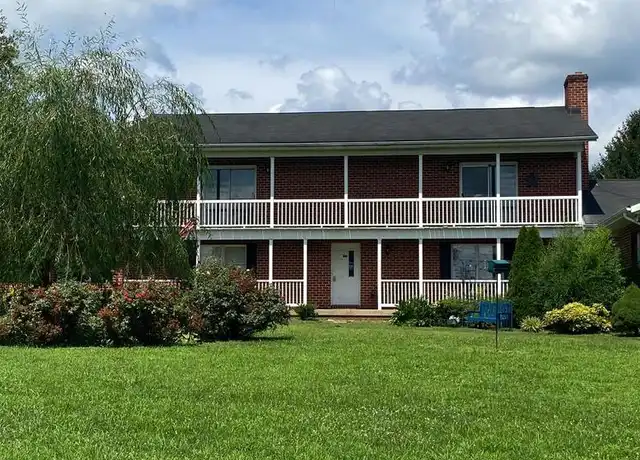 Property at 204 N Red Hill Rd Unit B, Martinsburg, WV, 25401, 2 beds, 1 bath, [object Object]