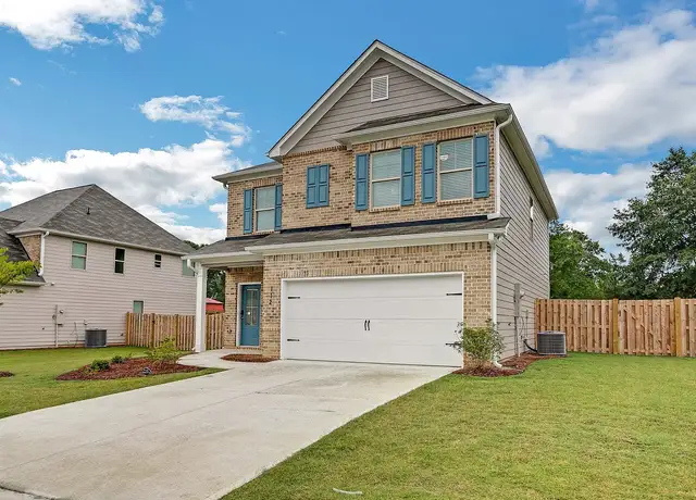 Photo of 301 Victory Gallup Ln, Loganville, GA 30052
