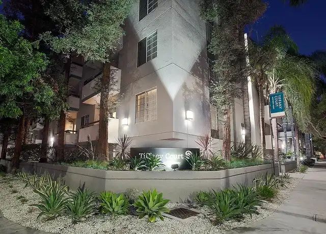 Property at Tiffany Court - 616 Masselin Ave, Los Angeles, CA, 90036, 0 beds, 1 bath, [object Object]