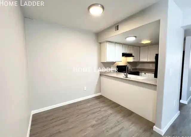 Property at 4959 S Park Ave Unit 104, Tucson, AZ, 85706, 2 beds, 1 bath, [object Object]
