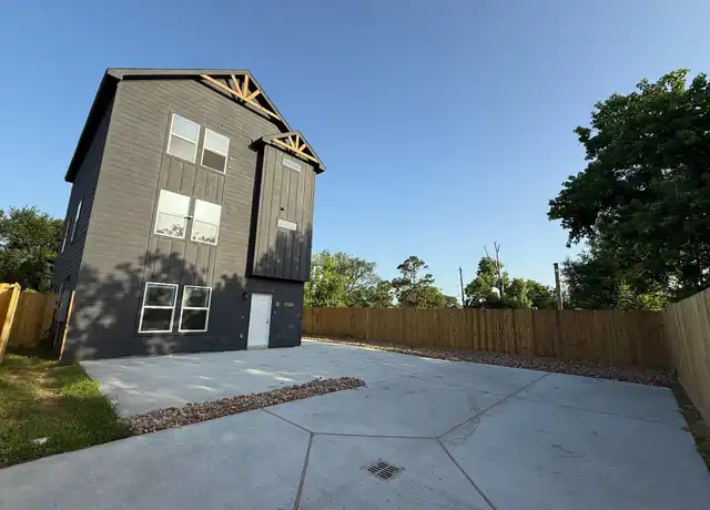 Property at 8019 Birmingham St Unit A, Houston, TX, 77028, 3 beds, 2.5 baths, [object Object]