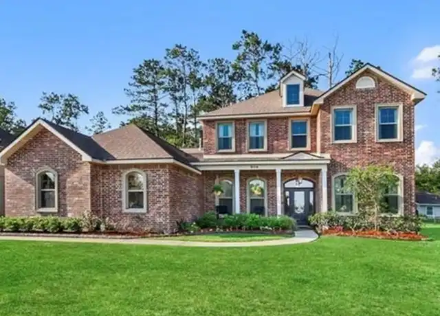 Property at 604 Pine Grove Loop, Madisonville, LA, 70447, 4 beds, 2.5 baths, [object Object]