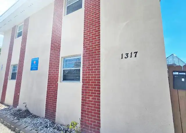 Property at 1317 N Federal Hwy, Lake Worth Beach, FL, 33460, 2 beds, 1 bath, [object Object]
