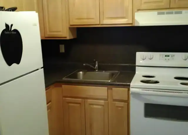 Property at 900 Booth St Unit 904B, Chester, PA, 19013, 2 beds, 1 bath, [object Object]