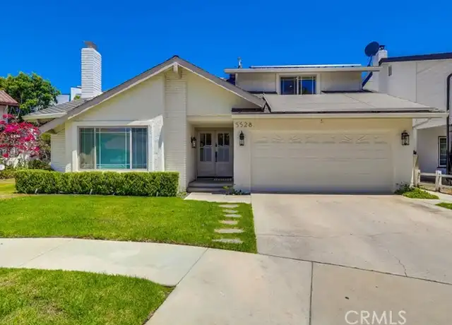 Property at 5528 Voletta Pl, Valley Village, CA, 91607, 5 beds, 3 baths, [object Object]
