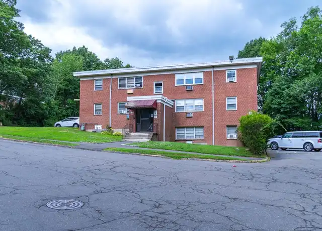 Property at 304 Pine Rock Ave Unit C16, Hamden, CT, 06514, 1 bed, 1 bath, [object Object]