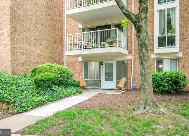 Property at 2525 Huntington Ave #18, Alexandria, VA, 22303, 1 bed, 1 bath, [object Object]