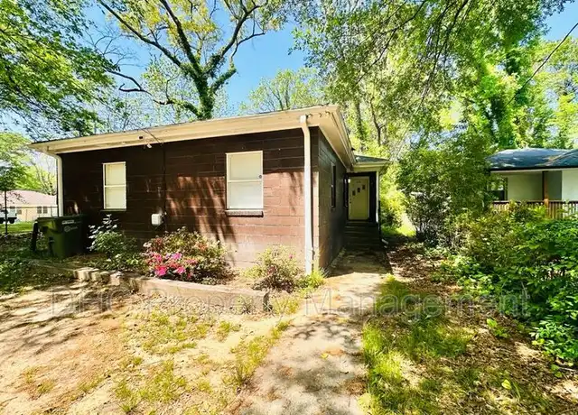 Property at 2125 Larchwood Rd SW Unit A, Atlanta, GA, 30310, 2 beds, 1 bath, [object Object]