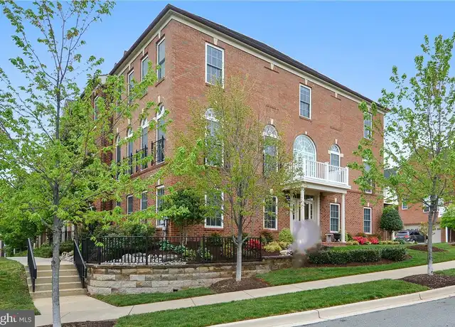 Property at 109 Norwich Ln, Gaithersburg, MD, 20878, 3 beds, 3.5 baths, [object Object]