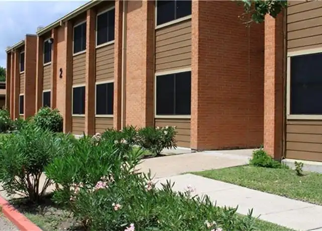 Property at 411 Lozano St, Harlingen, TX, 78550, 1 bed, 1 bath, [object Object]