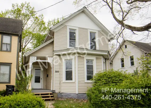 Property at 320 Crosby St, Akron, OH, 44303, 3 beds, 1 bath, [object Object]