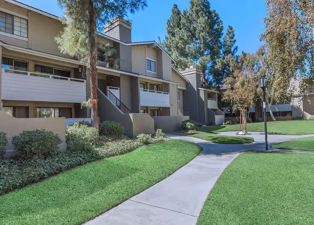 Photo of 23855 Arroyo Park Dr, Valencia, CA 91355