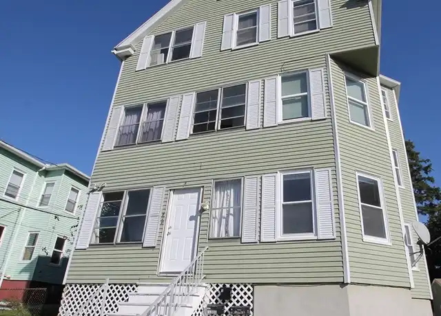 Property at 18 Gosnold St Unit 1, Worcester, MA, 01606, 2 beds, 1 bath, [object Object]