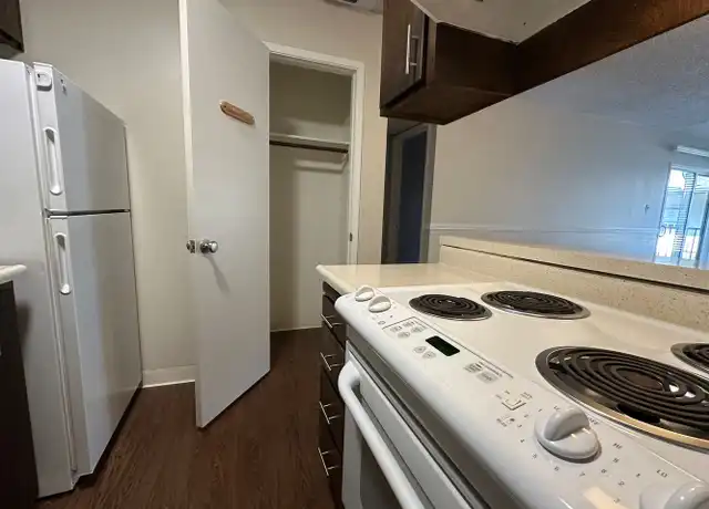 Property at 2818 O St Unit 14, Sacramento, CA, 95816, 1 bed, 1 bath, [object Object]