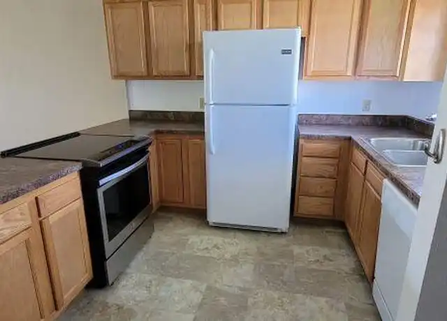 Property at 856 Lynch Dr, Billings, MT, 59105, 3 beds, 1 bath, [object Object]