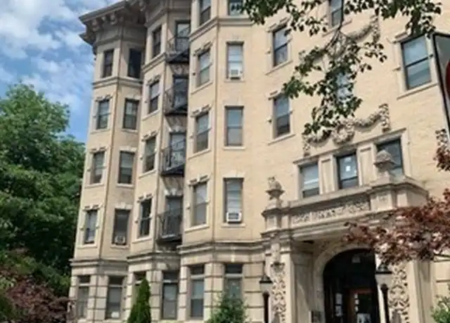 Property at 1111 Boylston St #31, Boston, MA, 02215, 1 bed, 1 bath, [object Object]