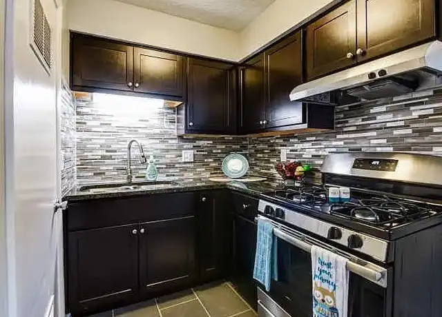 Property at Timber Trail Apartments - 2414 Timber Trail Dr N, Columbus, OH, 43224, 2 beds, 1 bath, [object Object]