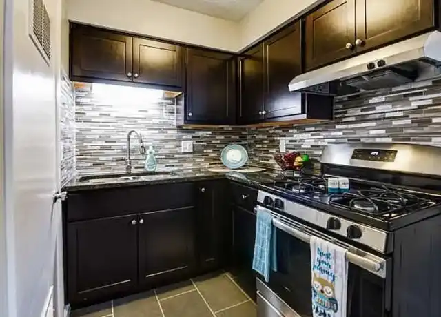 Property at Timber Trail Apartments - 2414 Timber Trail Dr N, Columbus, OH, 43224, 2 beds, 1 bath, [object Object]