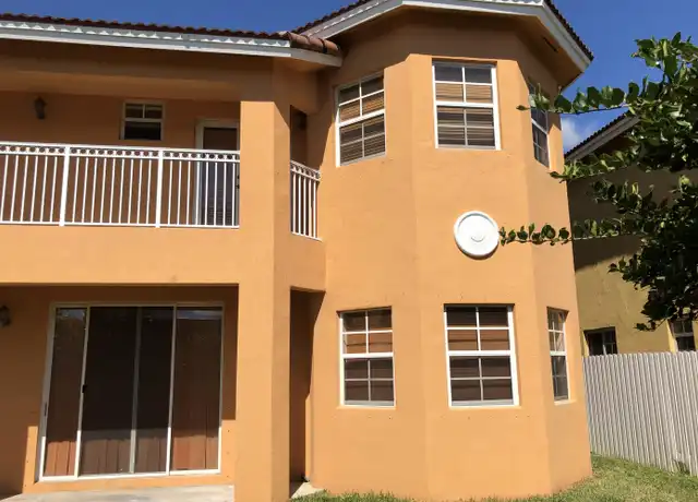 Property at 13426 SW 177th Ter Unit B, Miami, FL, 33177, 1 bed, 1 bath, [object Object]