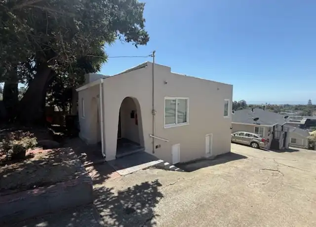 Property at 8115 Ney Ave Unit 8117, Oakland, CA, 94605, 3 beds, 1 bath, [object Object]