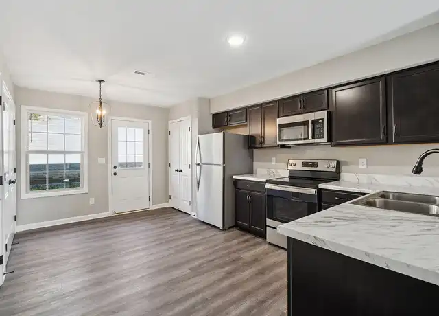 Property at Center Pointe Townhomes - 169 Center Pointe Dr, Clarksville, TN, 37040, 2 beds, 2.5 baths, [object Object]