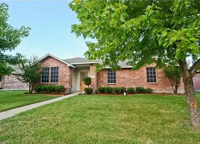 Property at 3008 Lake Vista Dr, Wylie, TX, 75098, 4 beds, 2 baths, [object Object]