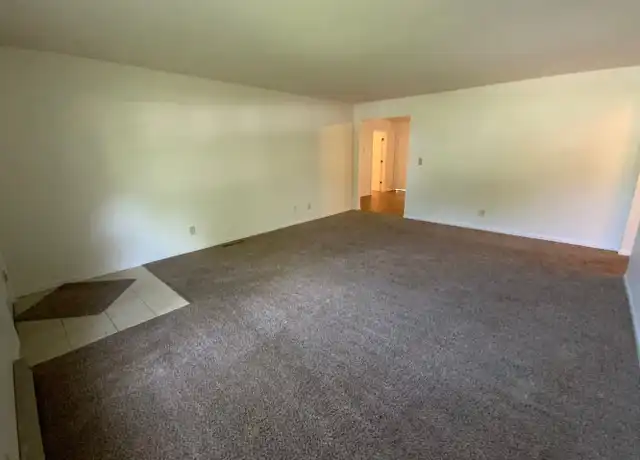 Property at 205 Briarcrest Ct Unit 205, Columbia, MO, 65203, 4 beds, 2 baths, [object Object]