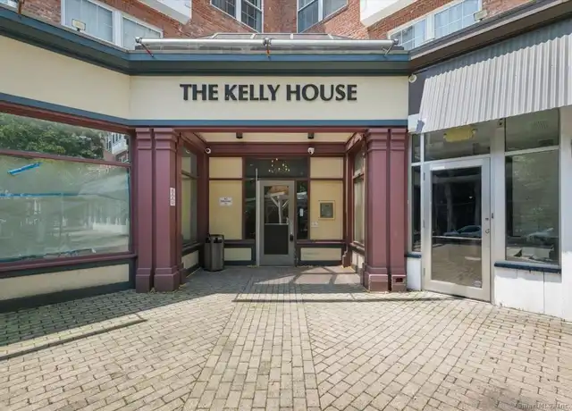 Property at 196 Crown St Unit 5I, New Haven, CT, 06510, 3 beds, 1 bath, [object Object]