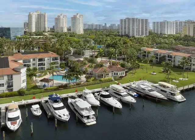 Property at Camden Aventura - 3100 NE 190th St, Aventura, FL, 33180, 2 beds, 2 baths, [object Object]