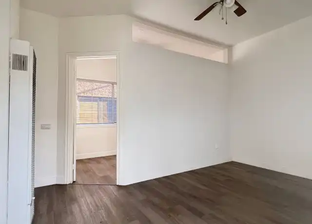 Property at 227 Lime Ave Unit 7, Long Beach, CA, 90802, 1 bed, 1 bath, [object Object]
