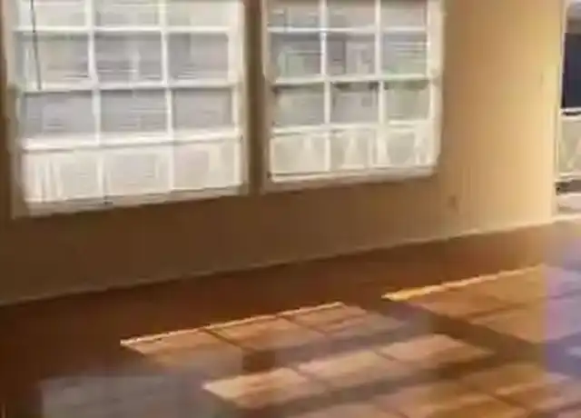 Property at 12717 Washington Pl, Los Angeles, CA, 90066, 1 bed, 1 bath, [object Object]