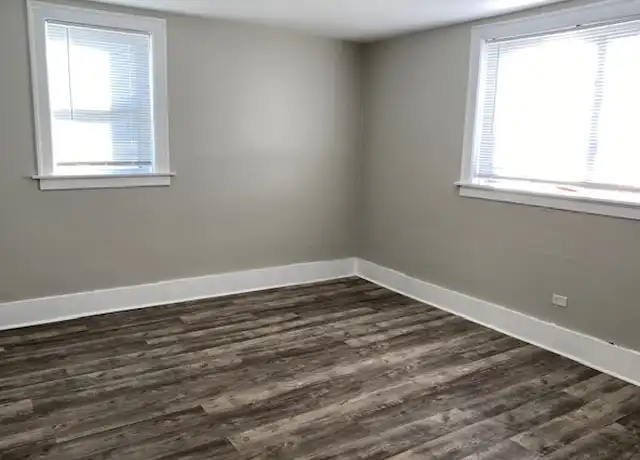Property at 545 165th St Unit 5, Hammond, IN, 46324, 1 bed, 1 bath, [object Object]