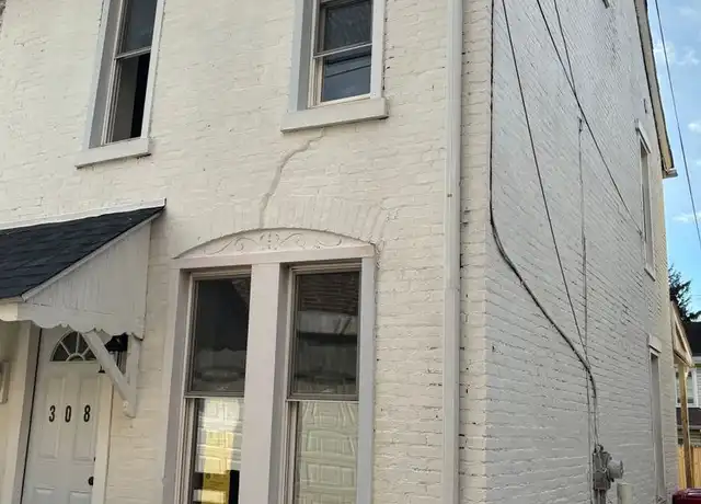 Property at 308 Union Aly, Pottstown, PA, 19464, 2 beds, 1 bath, [object Object]
