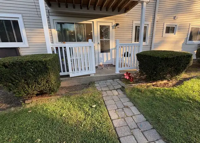 Property at 67 Adams Rd Unit D1F, Central Islip, NY, 11722, 2 beds, 1 bath, [object Object]