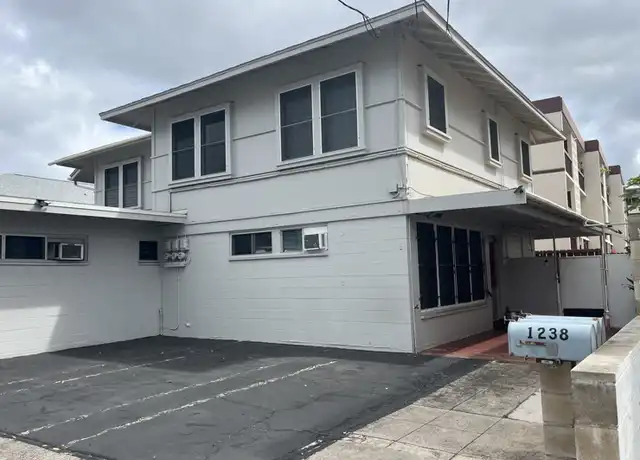 Property at 1238 Rycroft St Apt A, Honolulu, HI, 96814, 2 beds, 1 bath, [object Object]